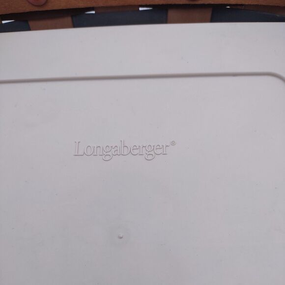 Longaberger Fieldstone Carry & Serve Square Basket with Food Storage Container - Picture 11 of 13